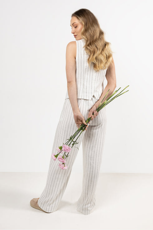 Women trousers model 212188